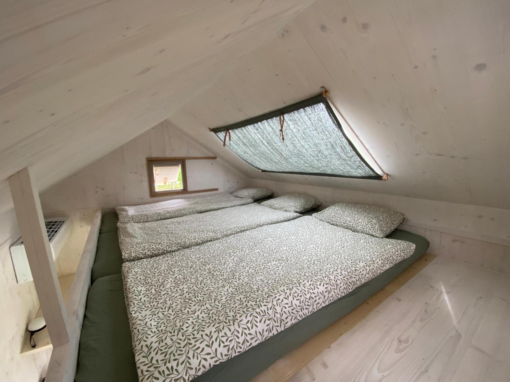 Prague Camping Dzban Екстер'єр фото